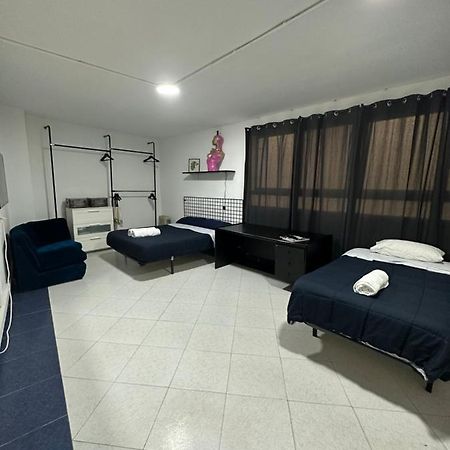 Apartamentos Mediavilla Madrid Exterior photo